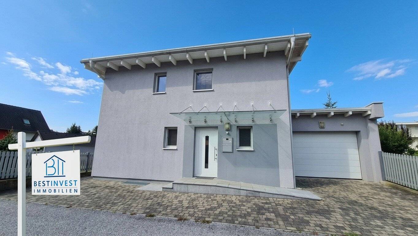 Neuwertiges Haus, vollkommen Barrierefrei mit LIFT