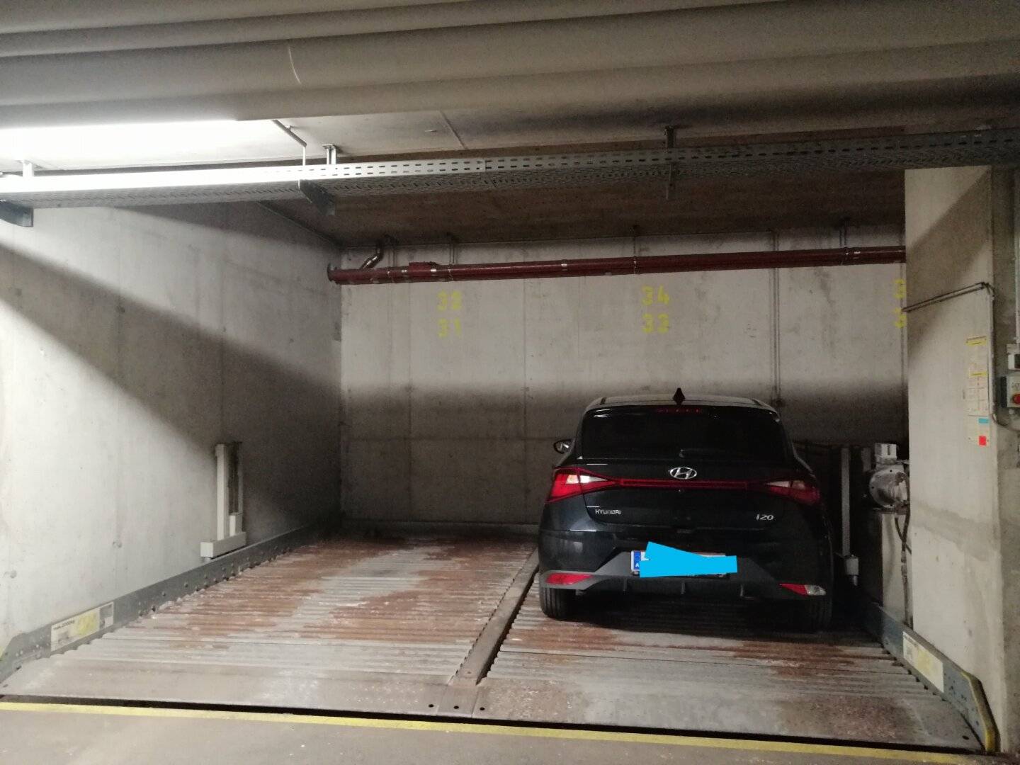 central garage parking space/duplex garage Innsbruck Innrain 36