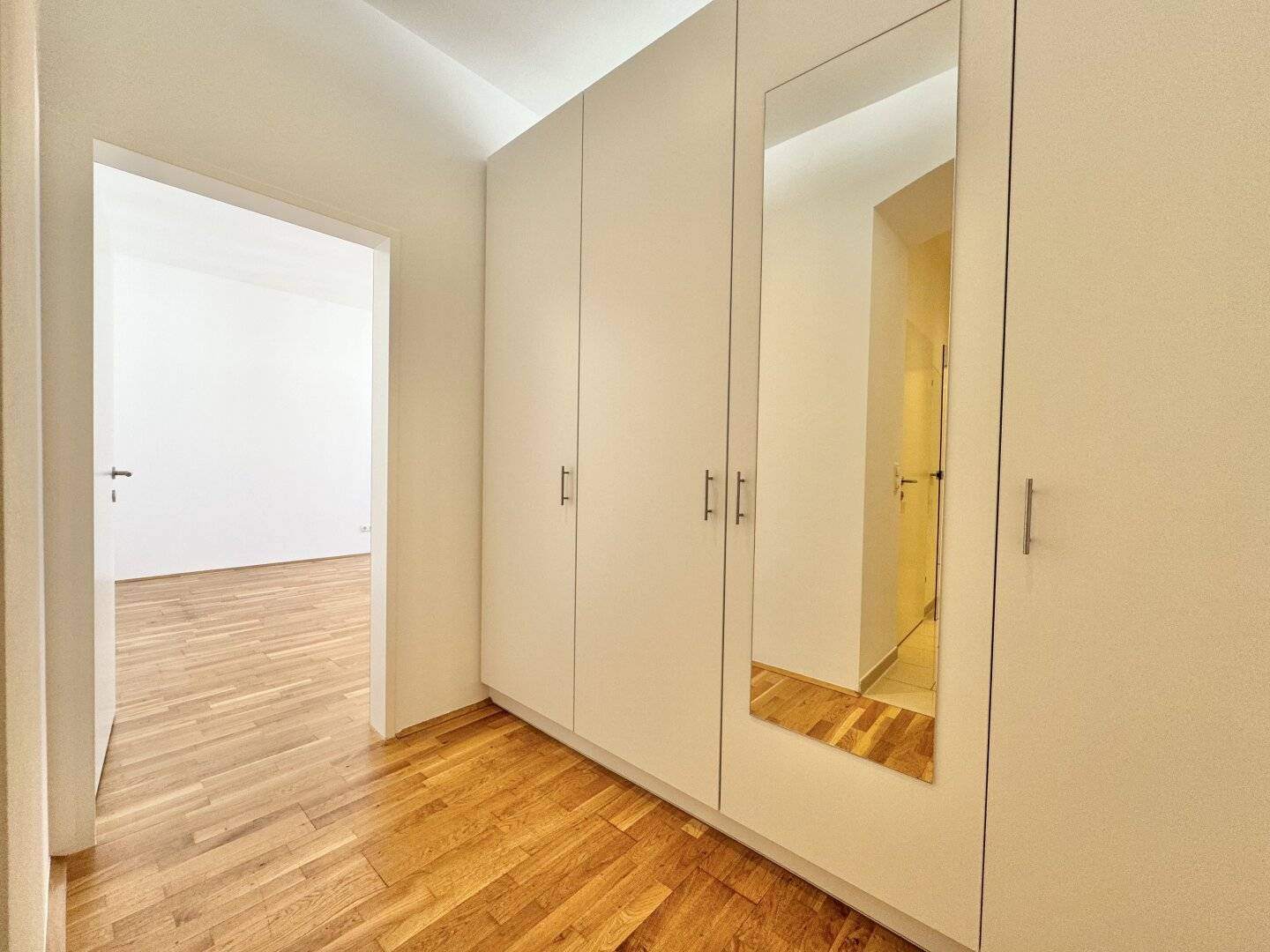 PROVISIONSFREIE 2 ZIMMER WOHNUNG + BALKON NAHE U3