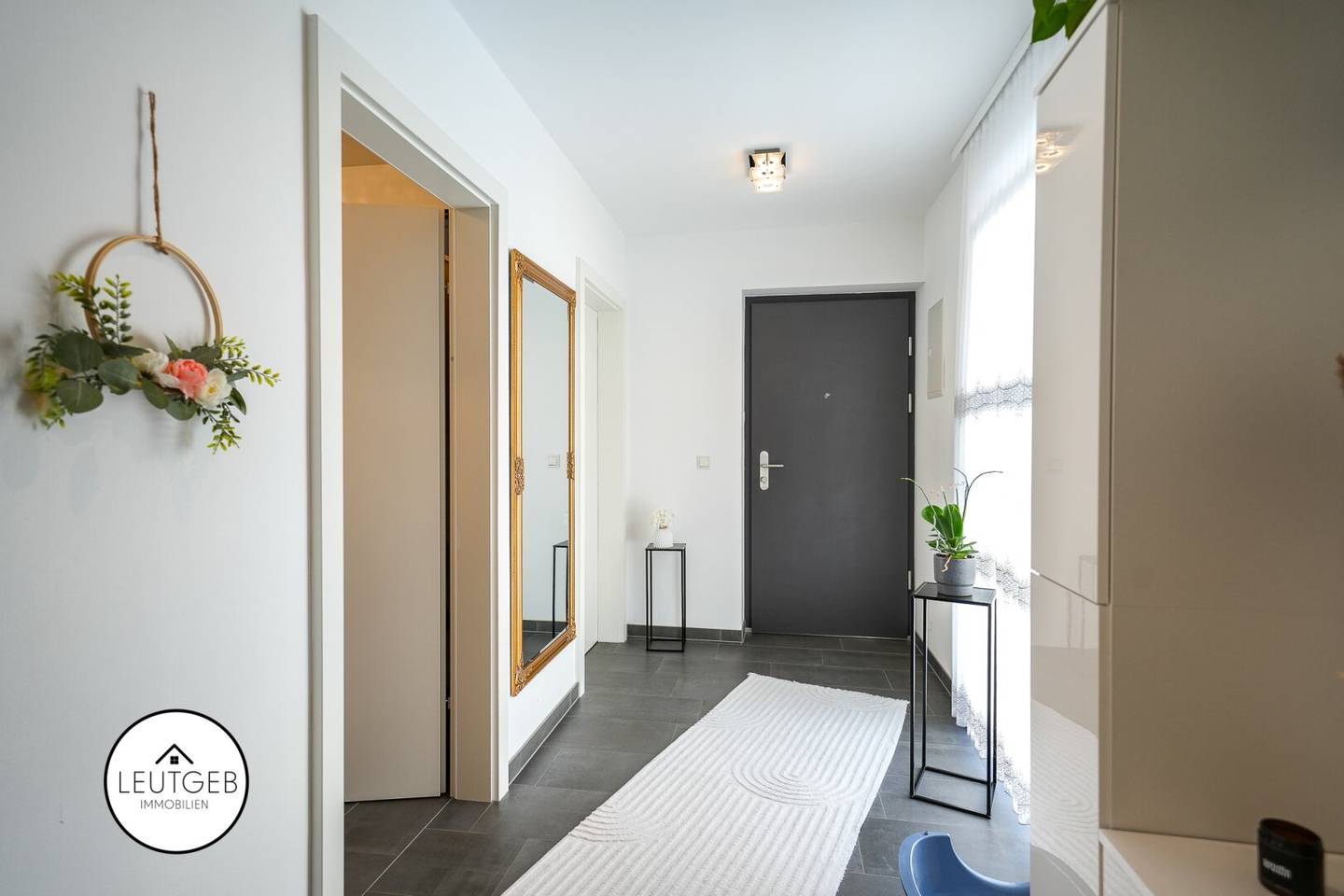 Moderne 3-Zimmerwohnung mit Südbalkon in neuwertiger Wohnanlage in Telfs