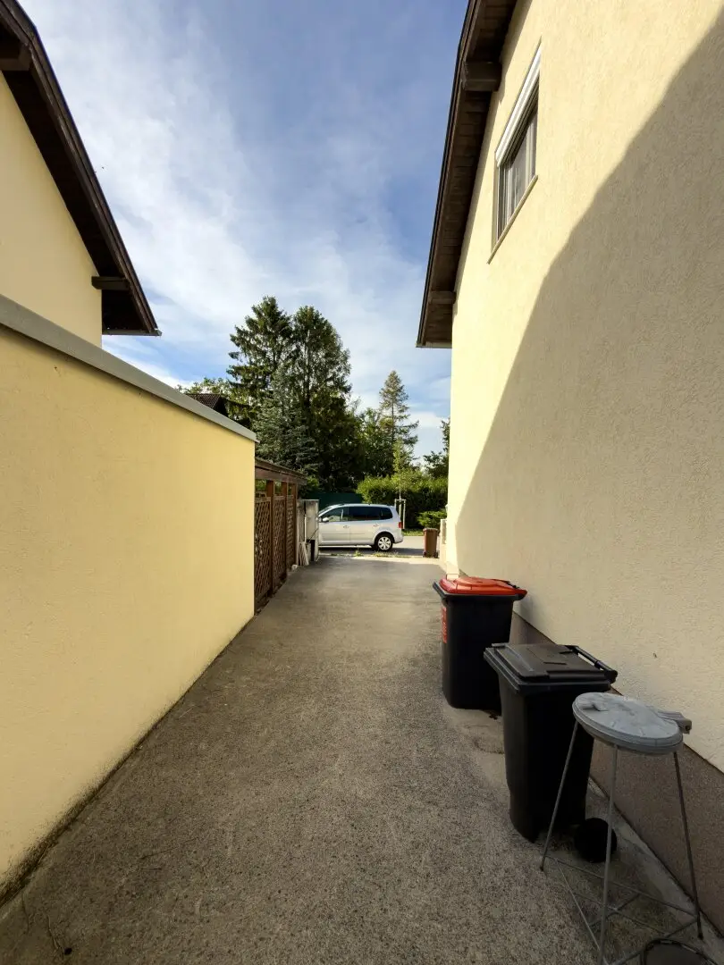 Wohnen mit Wohlfühlfaktor – Doppelhaushälfte mit Wintergarten, Pool & Garten in Ebreichsdorf