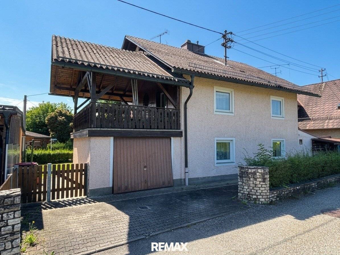 Space for Family &amp; Ideas – Single-family house with workshop in Schärding