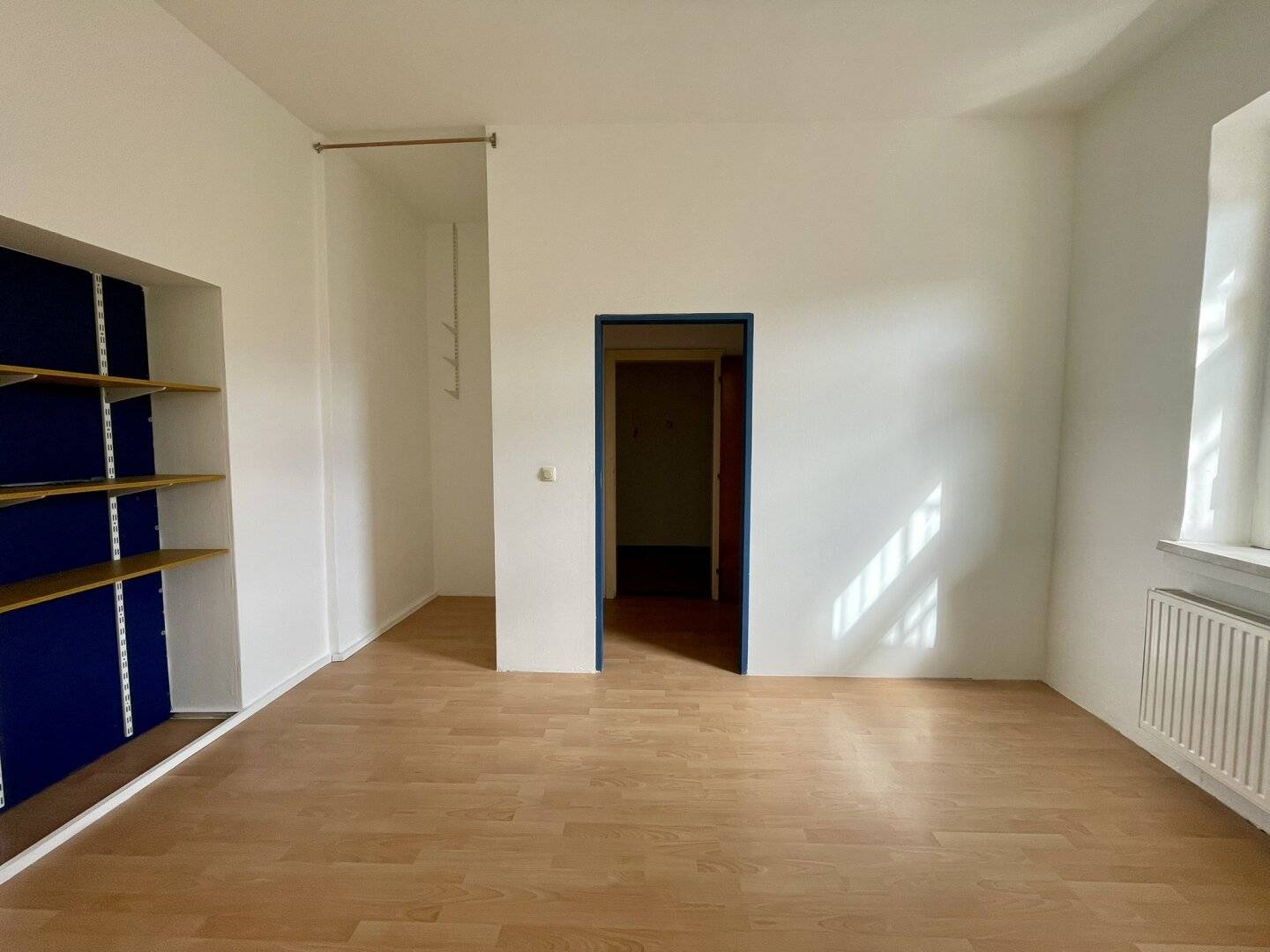 Teilsanierte 3-Zimmer-Altbauwohnung – Salzburg / Lehen