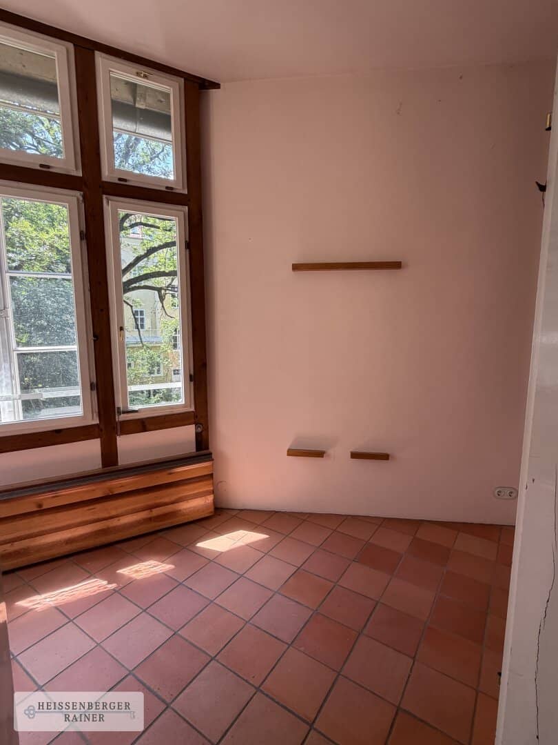 Spacious 5-room apartment - UNIVIERTEL | Suitable for 4-person flatshare