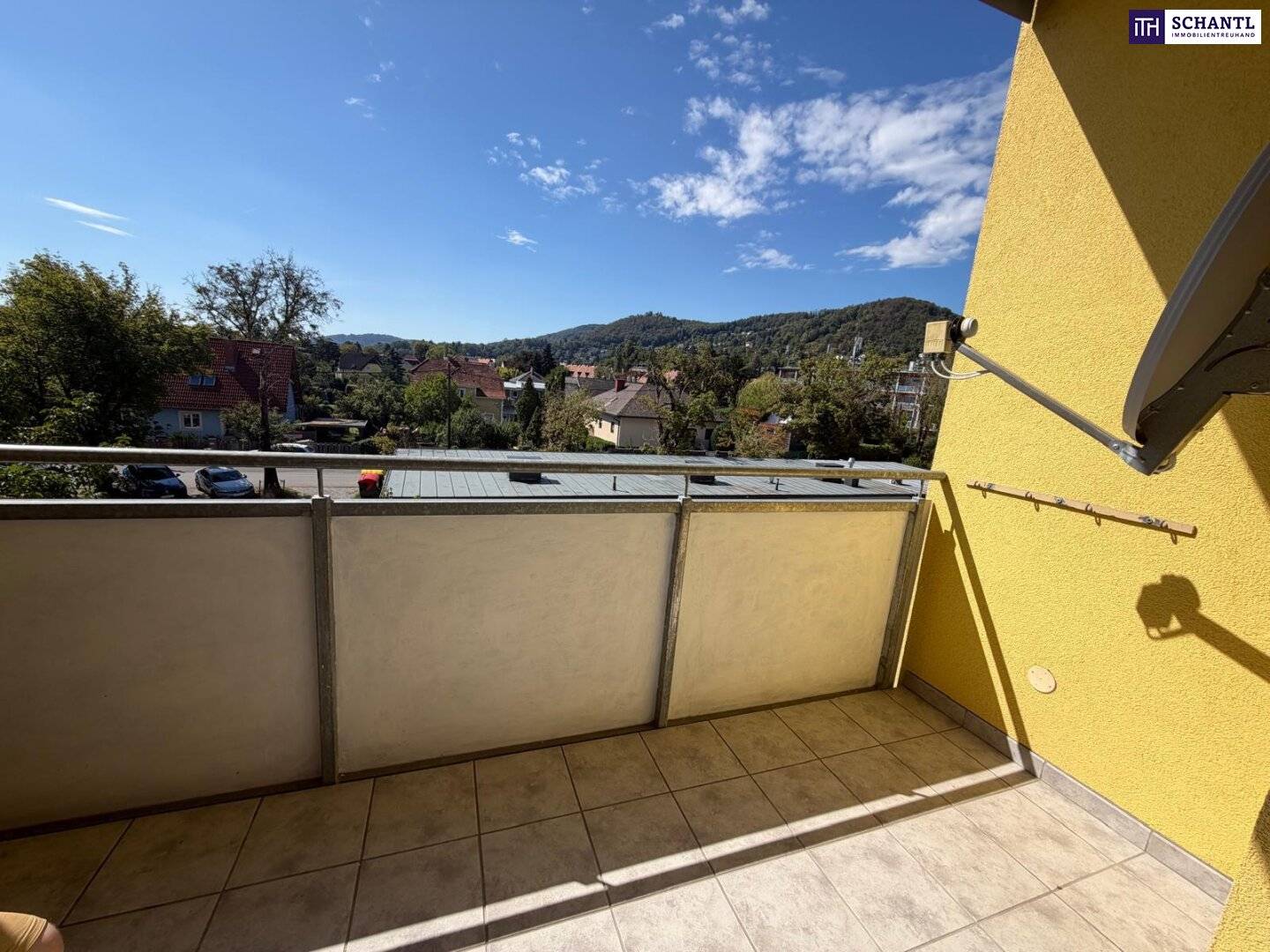 Newly renovated 2-room apartment with south balcony in 8052 Graz-Eggenberg, near FH Joanneum