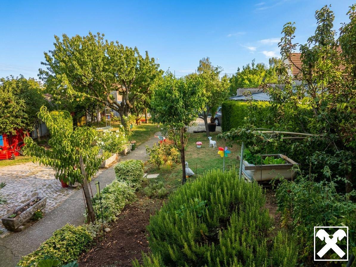 Familienwohnung mit großzügigem Keller und Seenähe