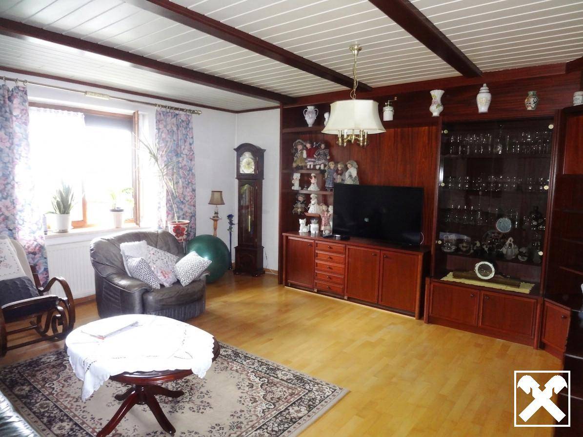 Familienwohnung mit großzügigem Keller und Seenähe