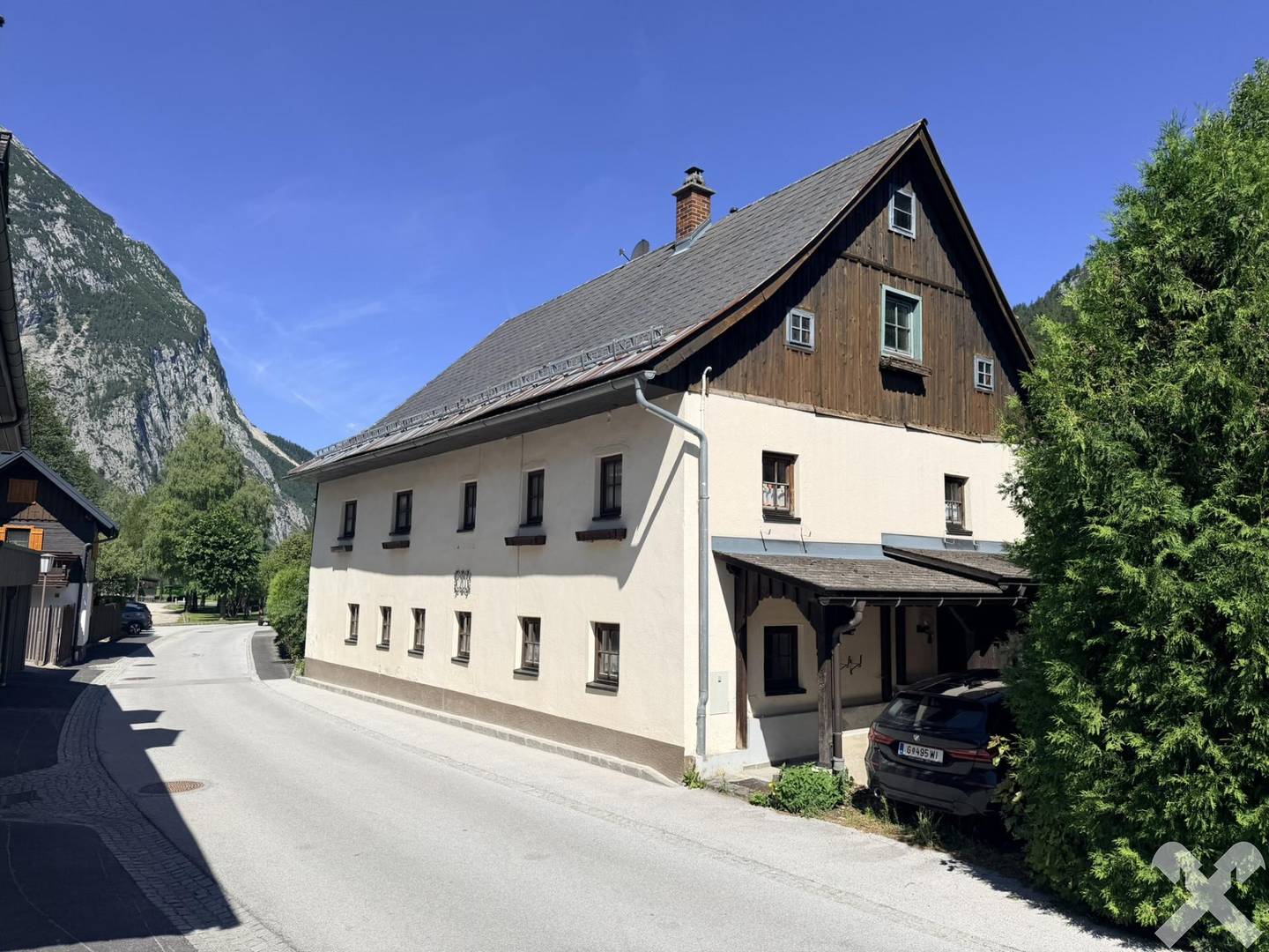 Historic property with renovation potential apartment
