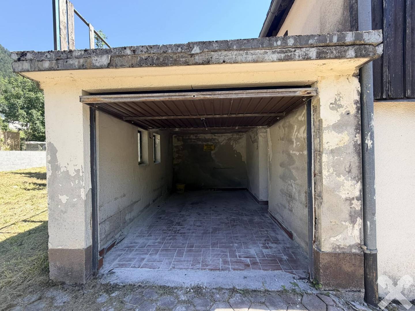 Historic property with renovation potential apartment
