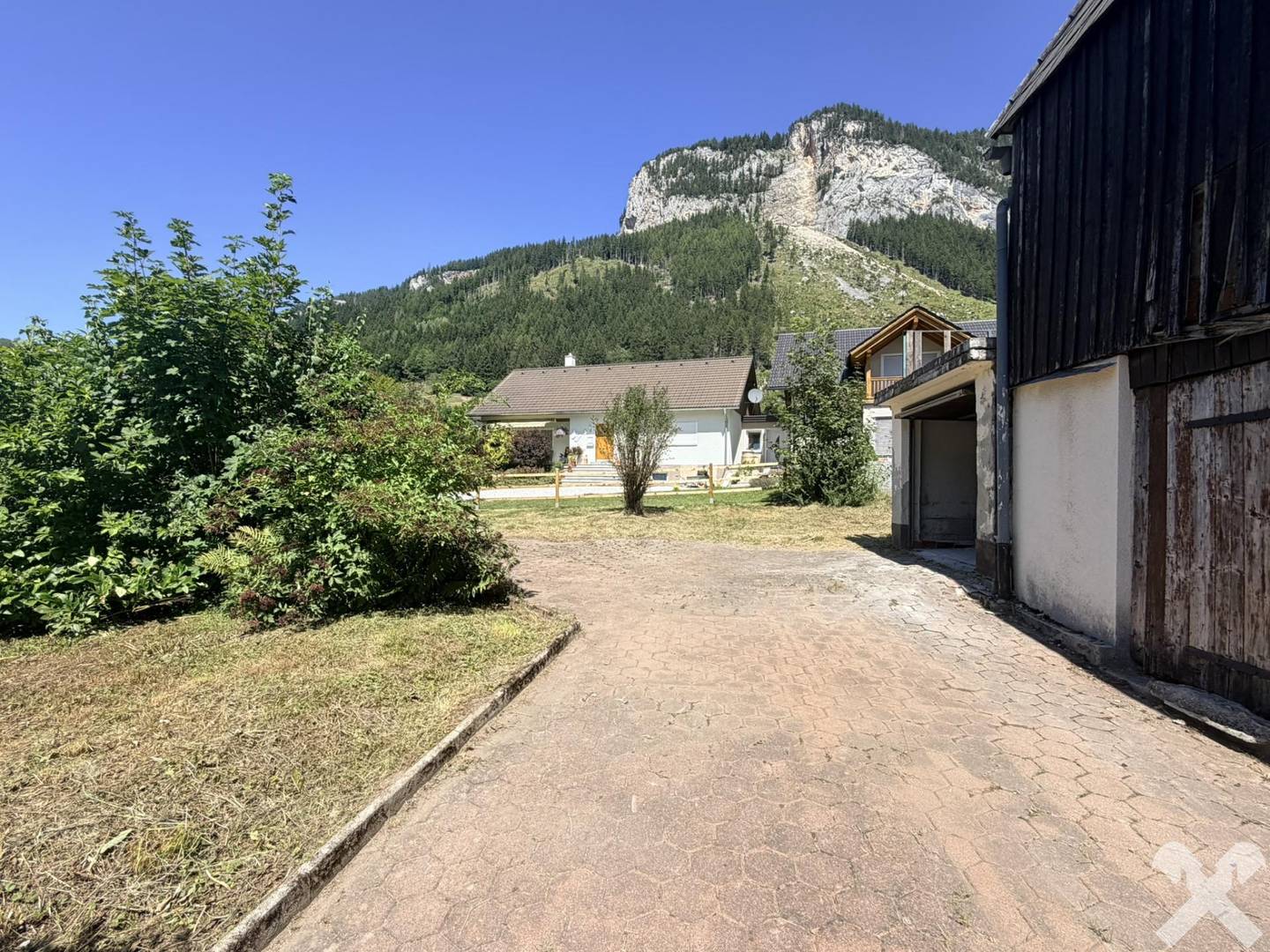 Historic property with renovation potential apartment