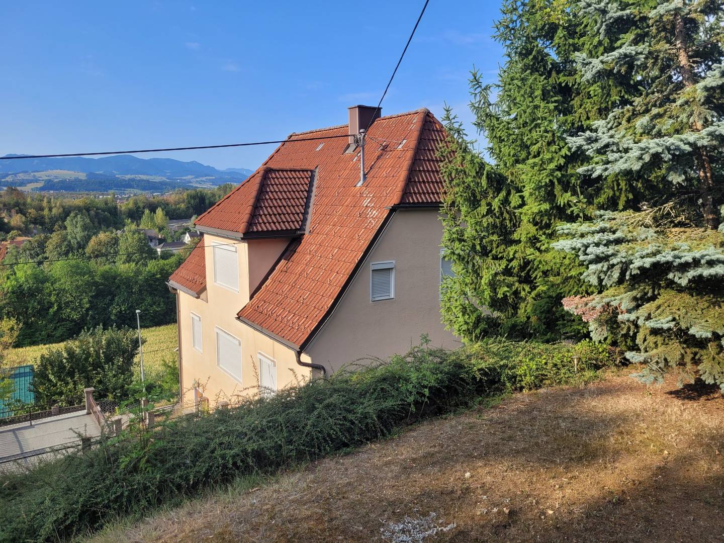 Parkähnliche Familienwohnung mit schöner Aussicht