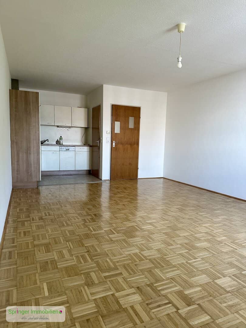 Mitten im Geschehen! Zentrale Großgarconniere