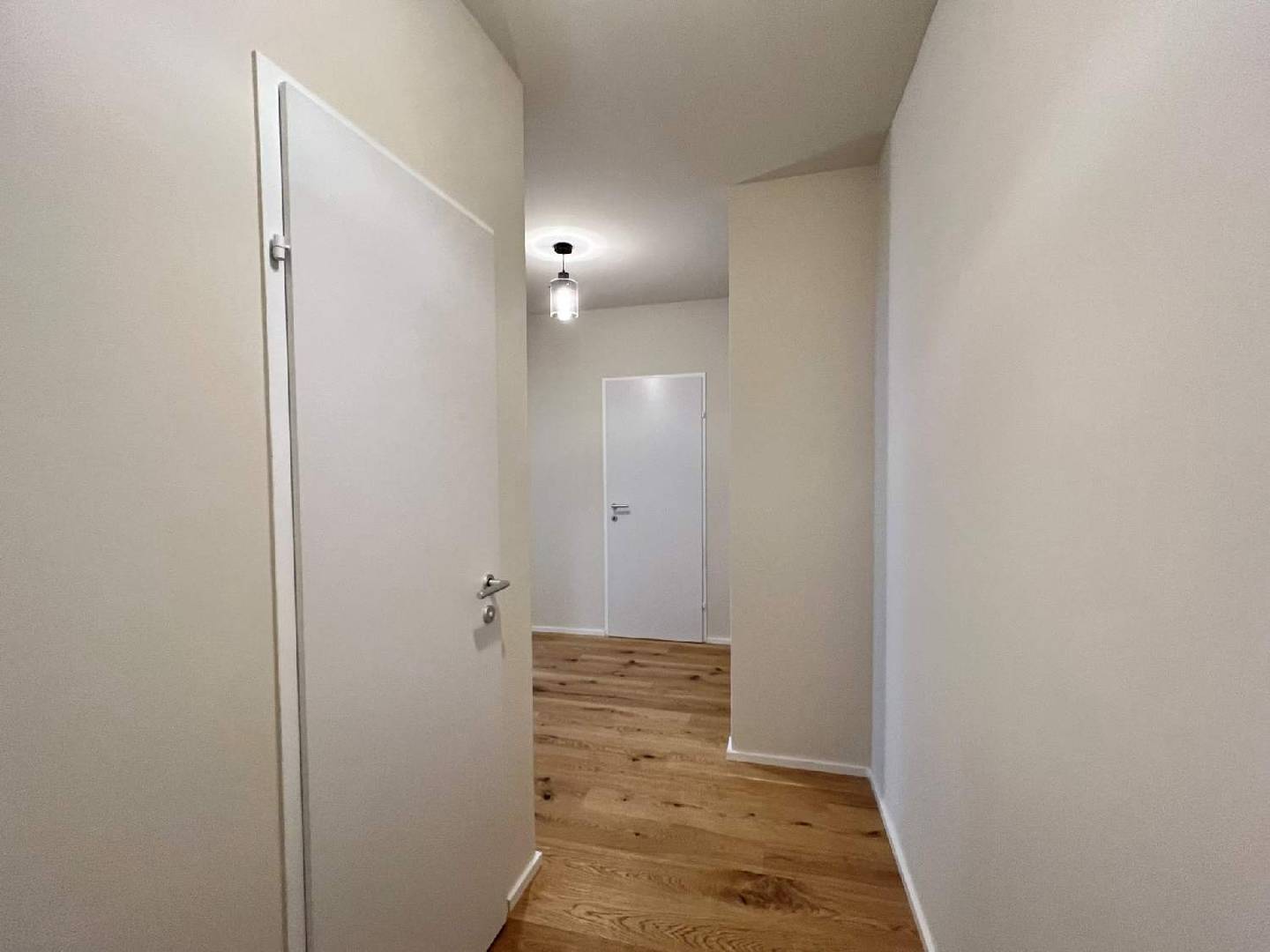 Bright apartment in the Freihausviertel with southwest exposure