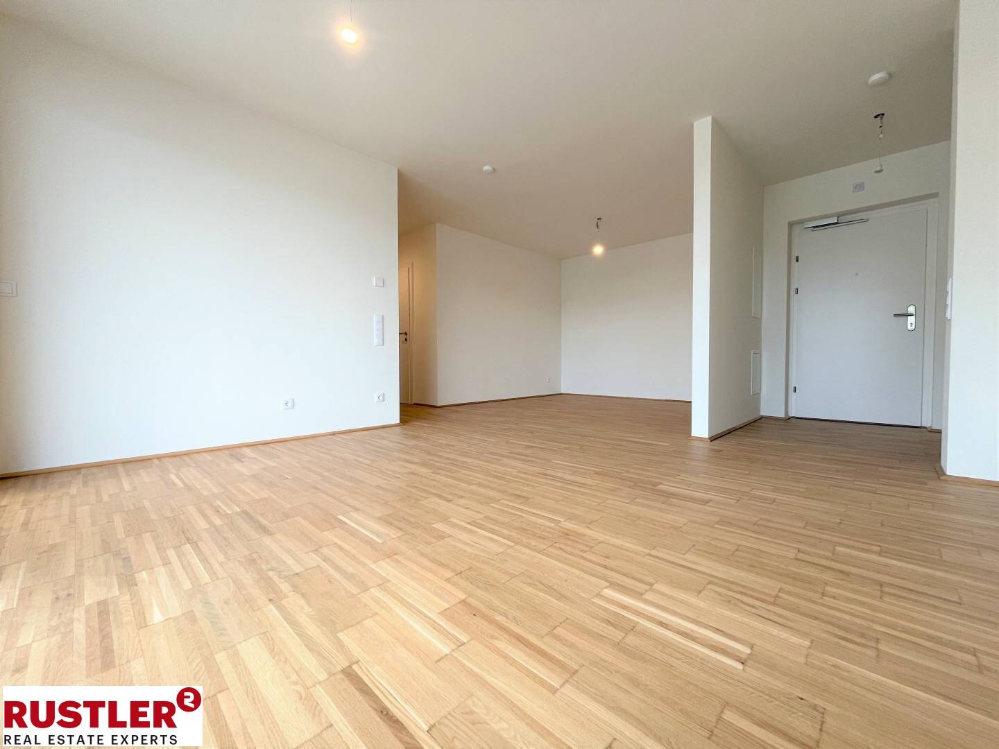 Bright Wohnung with balcony near the park