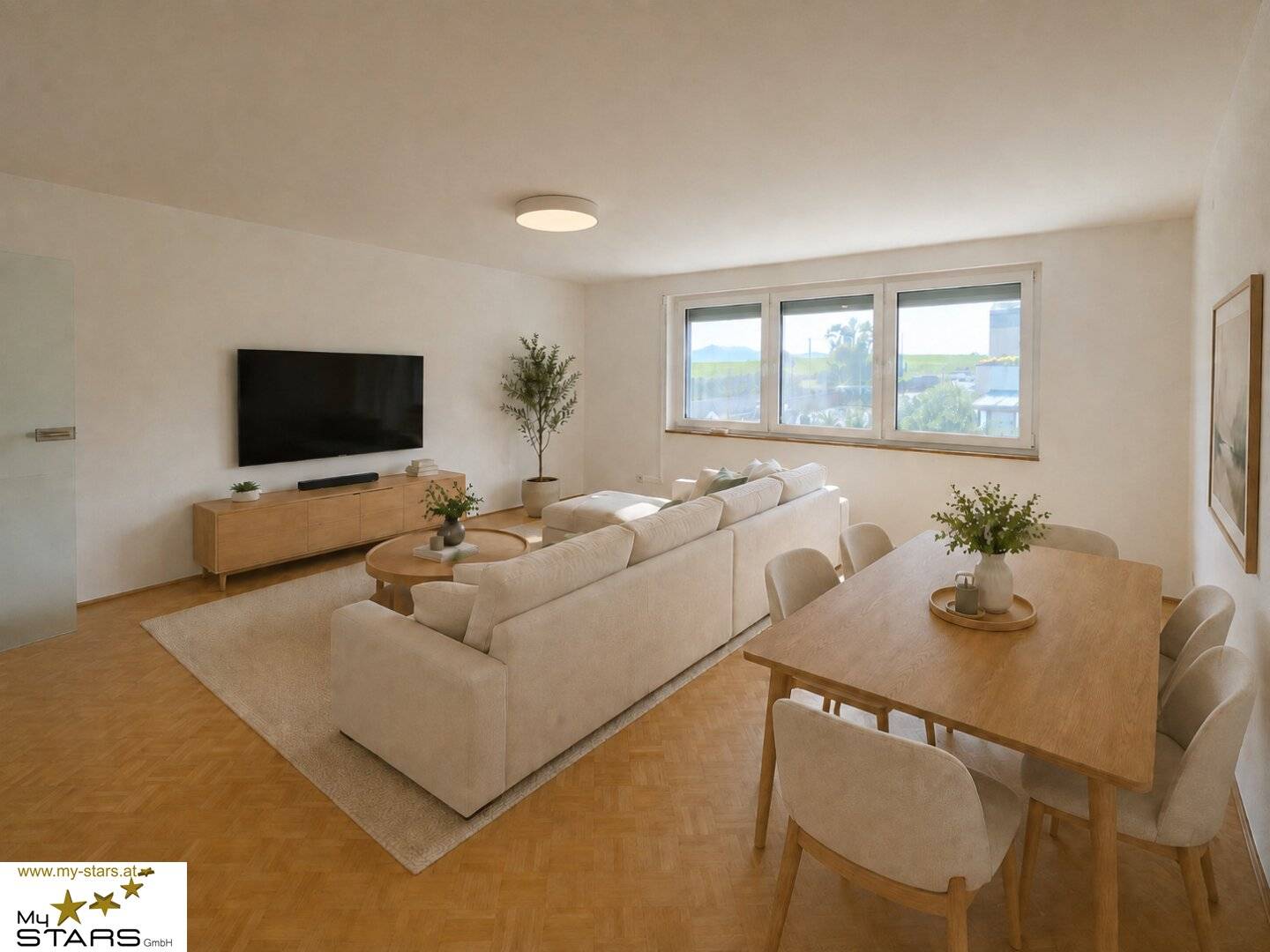 Lichtdurchflutete, kernsanierte Wohnung mit Süd-Loggia und neuer Einbauküche