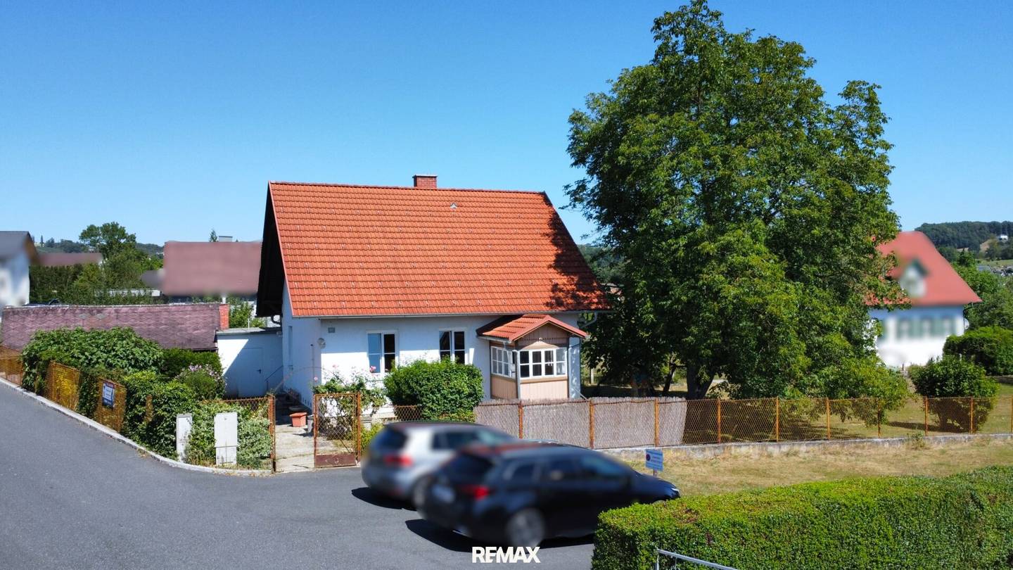 Großzügiges Wohnhaus mit 4 SZ und 2.056 m² Grund in Grafendorf bei Hartberg