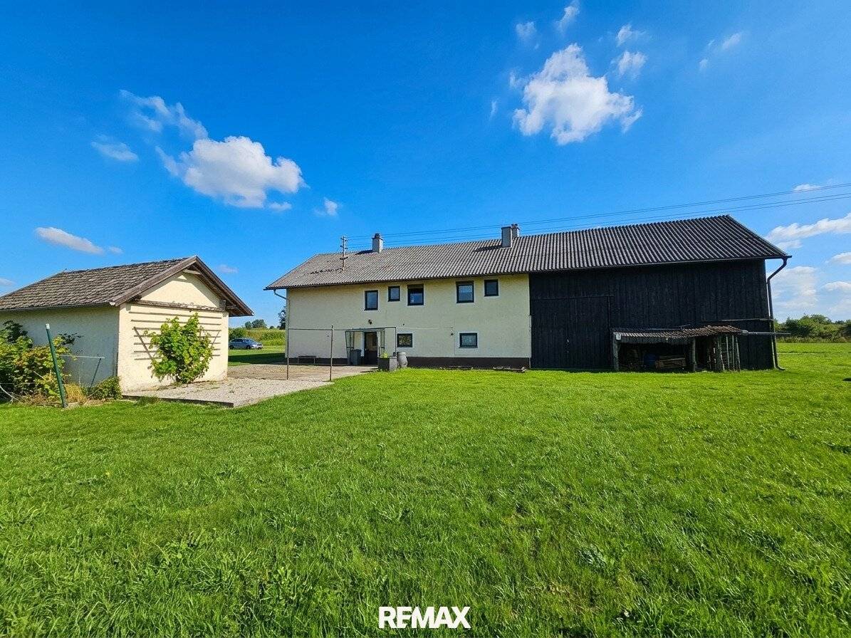 Gepflegtes Sacherl mit insgesamt 13.879 m² Grund