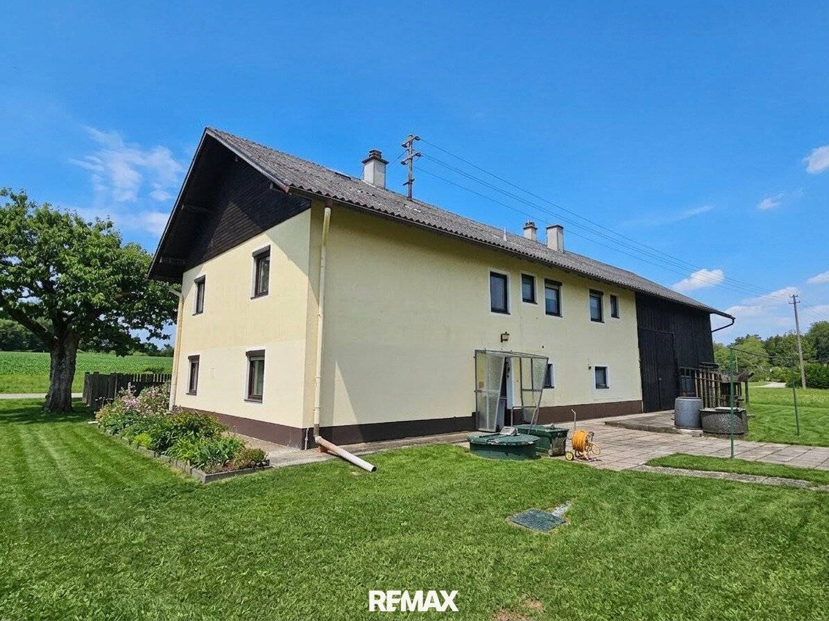 Gepflegtes Sacherl mit insgesamt 13.879 m² Grund