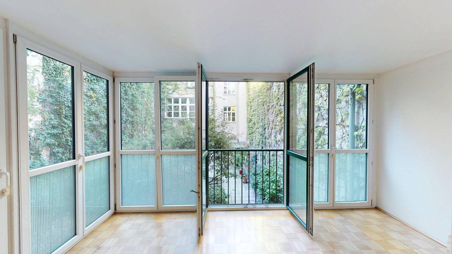 Zentrale 2-Zimmer-Wohnung in ruhiger Innenhoflage nahe der Mariahilfer Straße