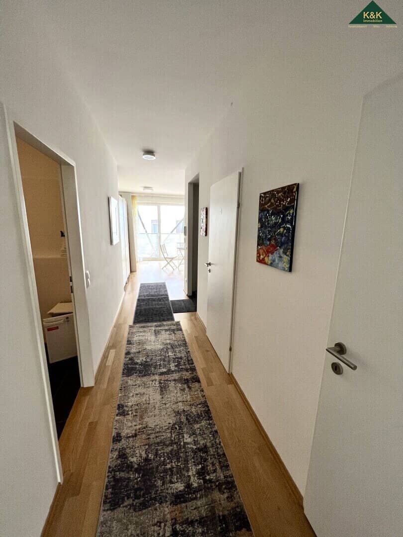 PHYSIOTHERAPEUT/IN, MASSEUR/IN, SHIATSU, BIRTH -TRAINERIN, PRAXIS, BÜRO - ZENTRAL GELEGEN