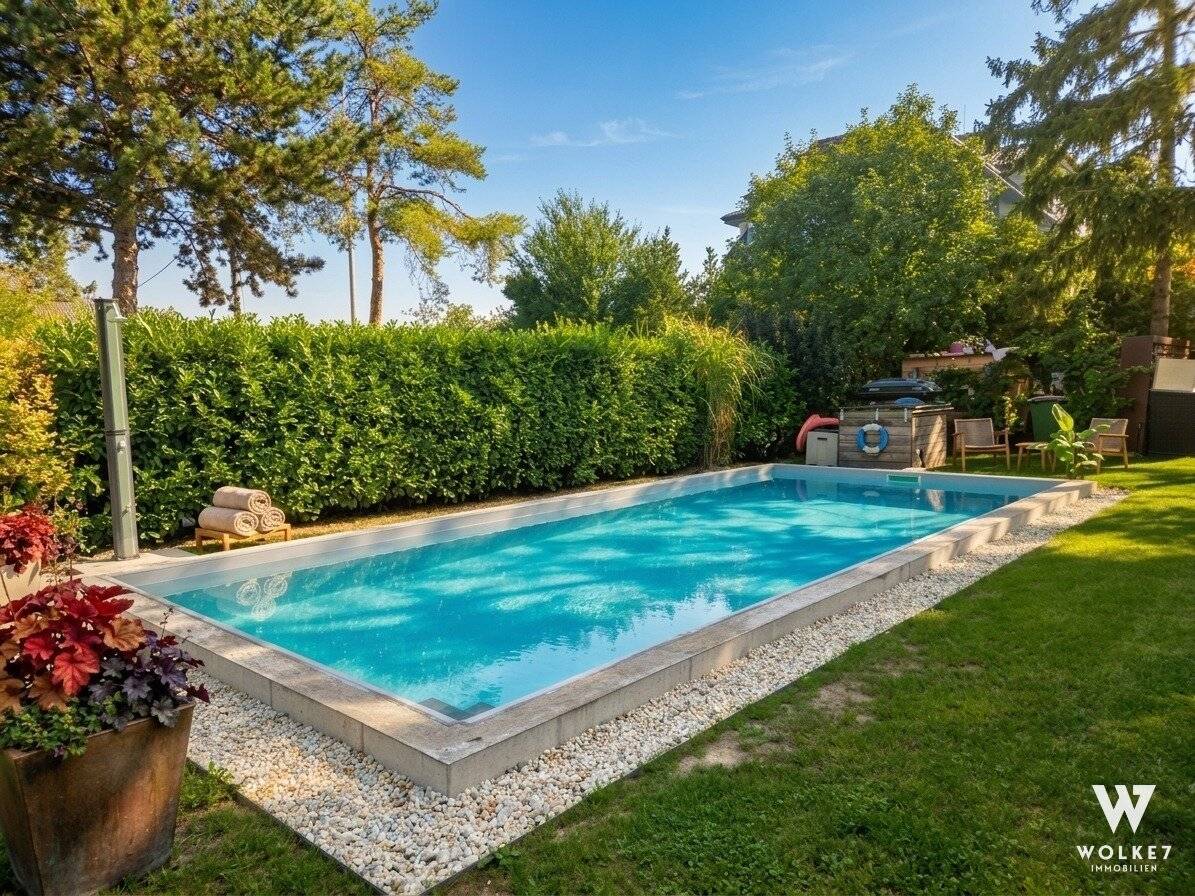 Wohnen mit Urlaubsfeeling – Familientraum mit ca. 252 m² Wohnfläche, Pool & großzügigem Garten | Klimaanlage | 3 Terrassen