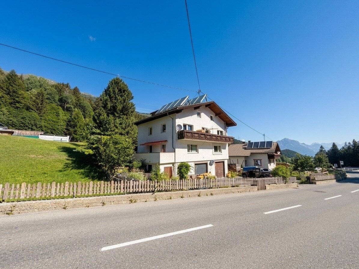 Großzügiges Wohnhaus mit Ausbaupotenzial in Fließ am Piller