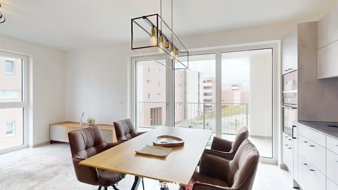 Just listed and already in focus: 3-room apartment with underground garage