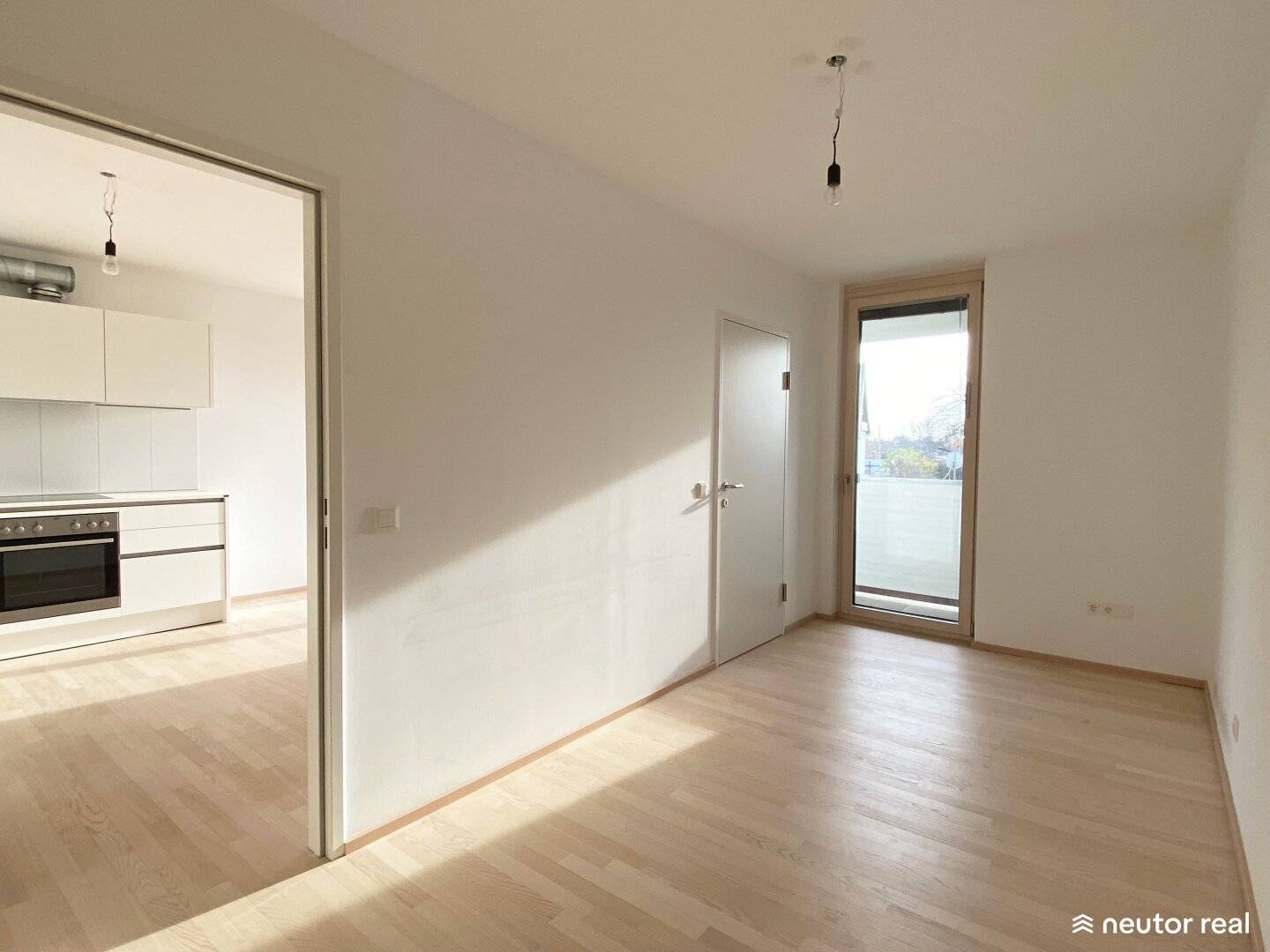 WOHNEN AN DER OBEREN ALTEN DONAU - SINGELHIT - 2 ZIMMER TERRASSENWOHNUNG MIT TRAUMBLICK ÜBER WIEN
