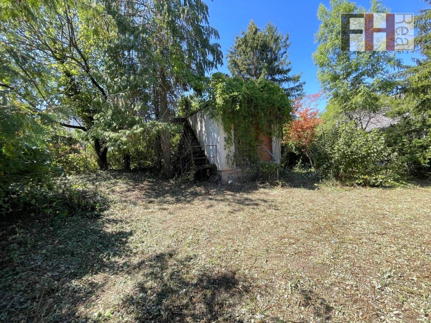 435 m² Kleingartengrundstück mit Hauptwohnsitzeignung in Wien Hietzing Hörndlwald
