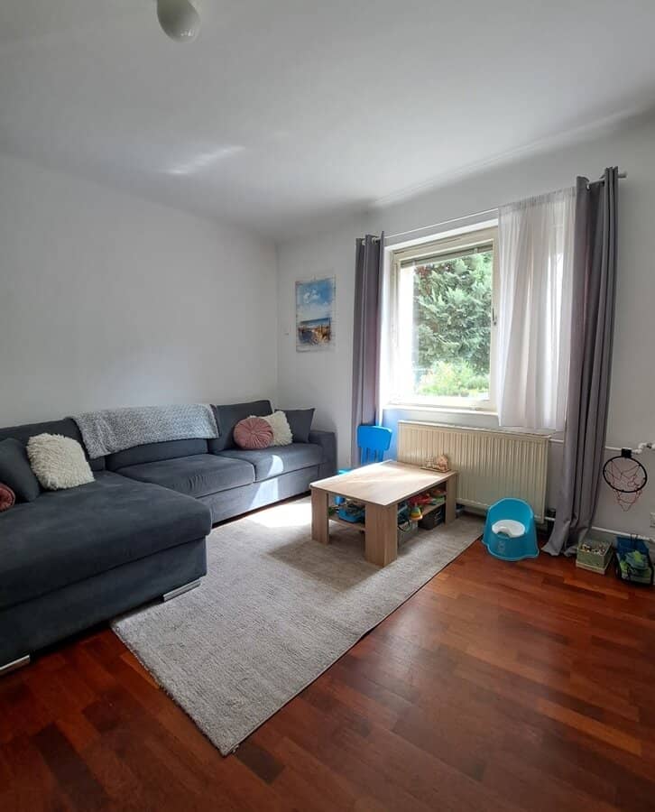 Gemütliche ebenerdige 2-Zimmer-Innenhof-SINGLE-Wohnung im Zentrum von Baden bei Wien