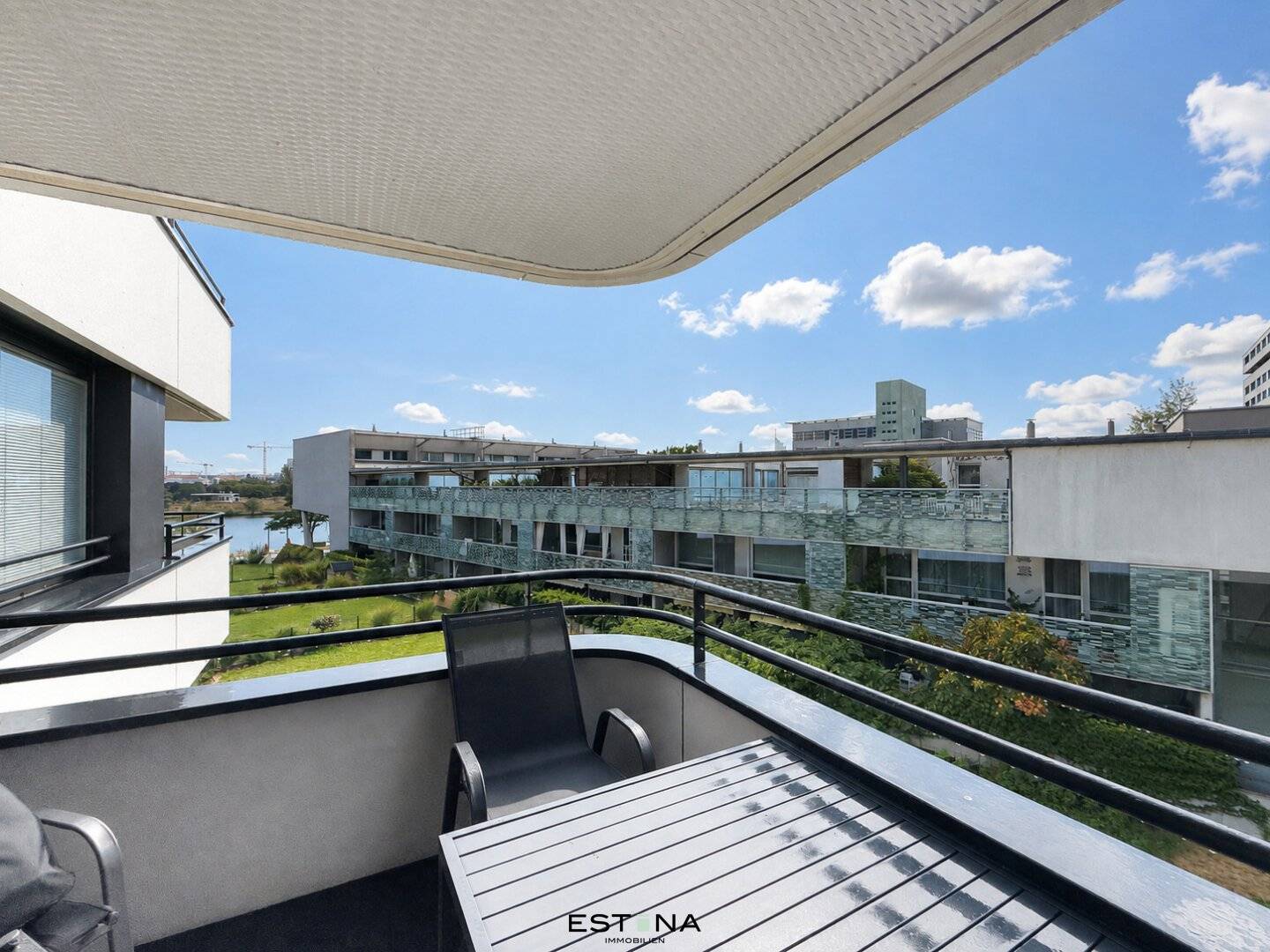Exklusives 2-Zimmer-Apartment mit Balkon in der Donau City – Wohnen am Wasser | DC Residential