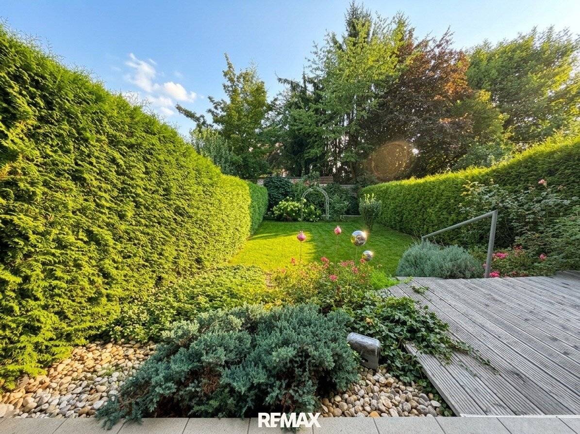 Exklusive Wohnung in Klagenfurt - mit Eigengarten und Tiefgaragenplatz