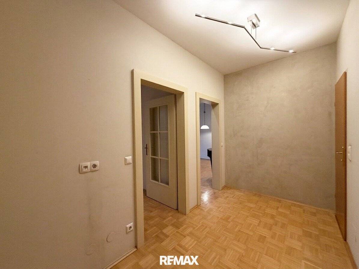 Exklusive Wohnung in Klagenfurt - mit Eigengarten und Tiefgaragenplatz