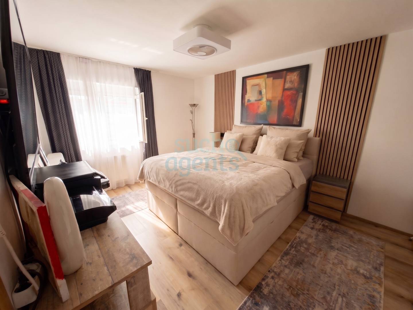 Modernisierte 3-Zimmer-Wohnung mit Traunseeblick, Loggia & kompletter Möblierung