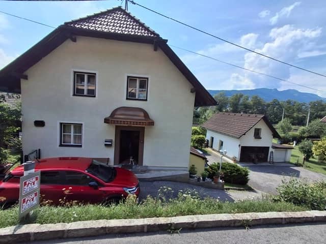 Haus in Ferndorf , Großzügiges Haus mit Nebengebäude  (Provisionsfrei)