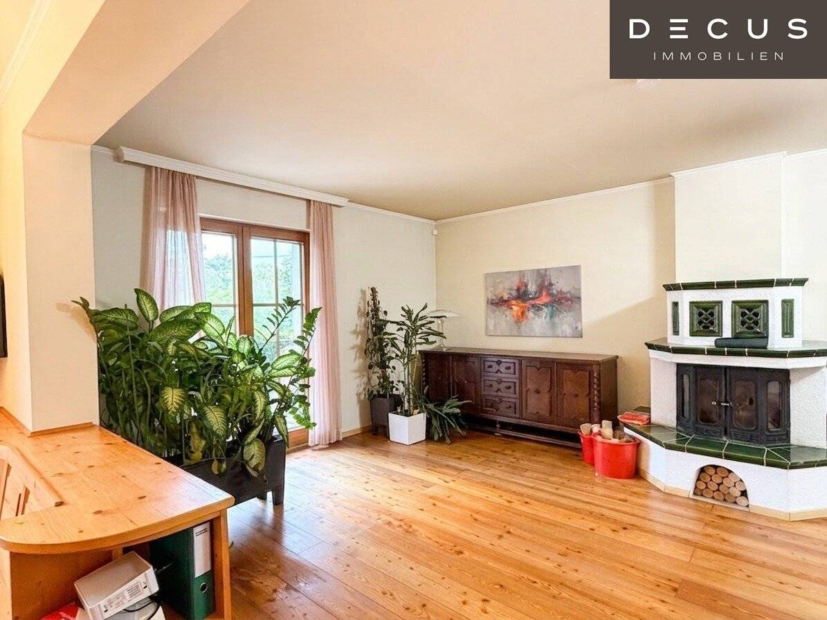MAUERBACH I DOPPELHAUS I GRÜNRUHELAGE MIT IDYLLISCHEN GARTEN  I GARAGE I WALLBOX I KELLER
