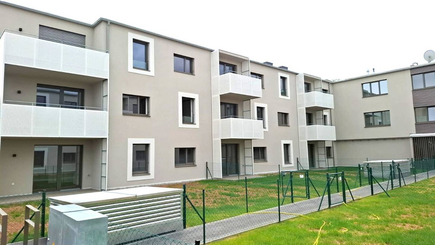 NEU ERBAUTE MIETWOHNUNGEN MIT KAUFOPTION AM STADTRAND