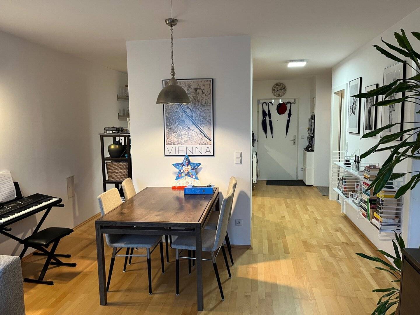 Geibelgasse - 2-room attic apartment for rent