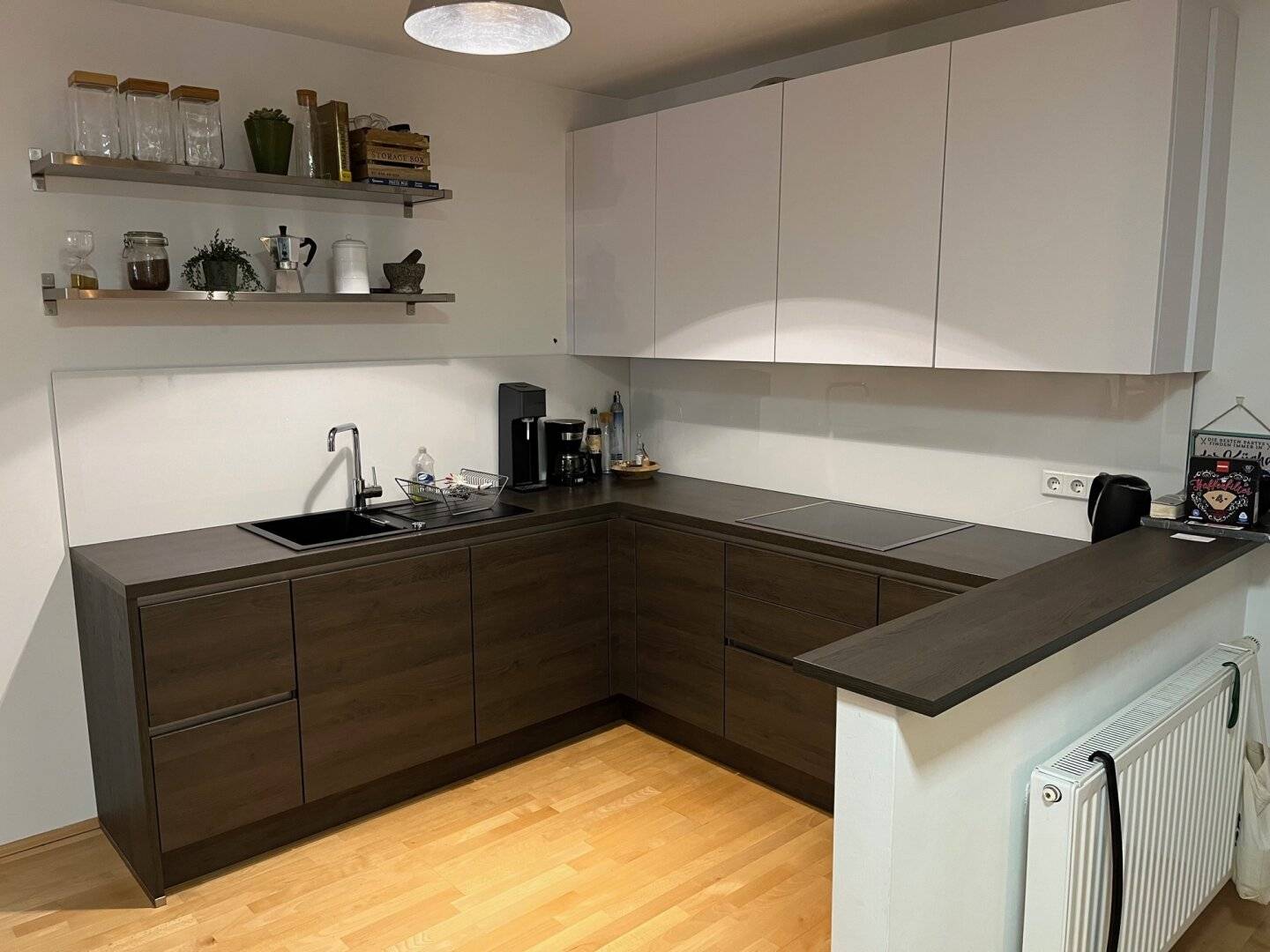Geibelgasse - 2-room attic apartment for rent