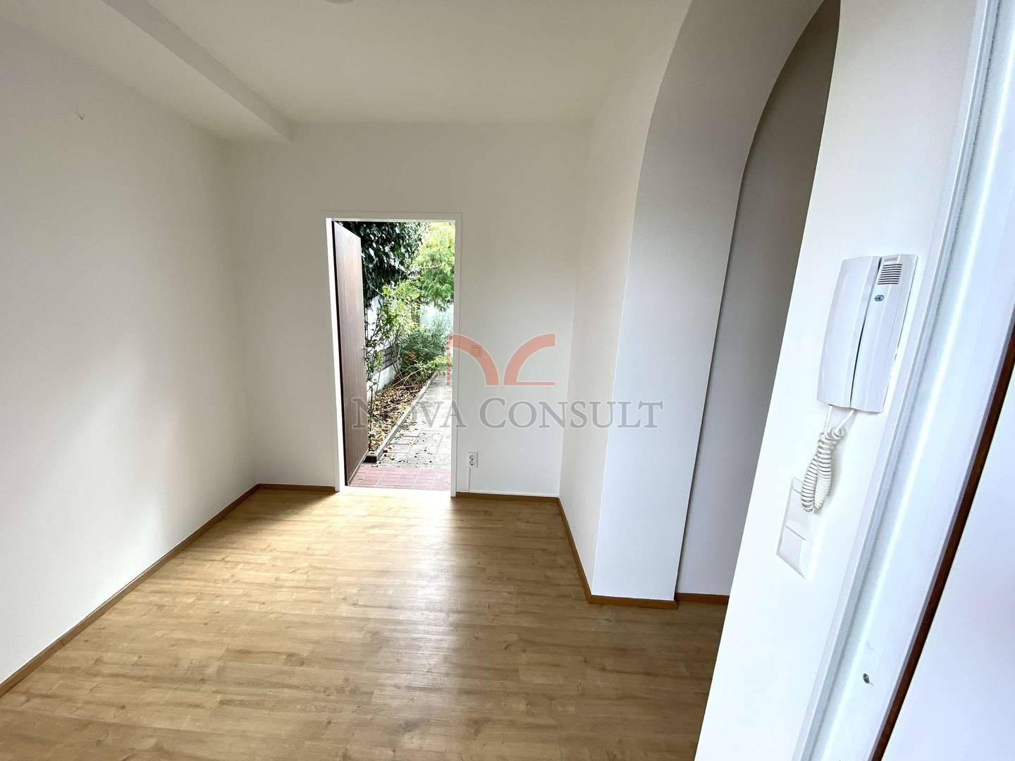 Beliebter Südstadtbungalow mit Wintergarten und Garage!