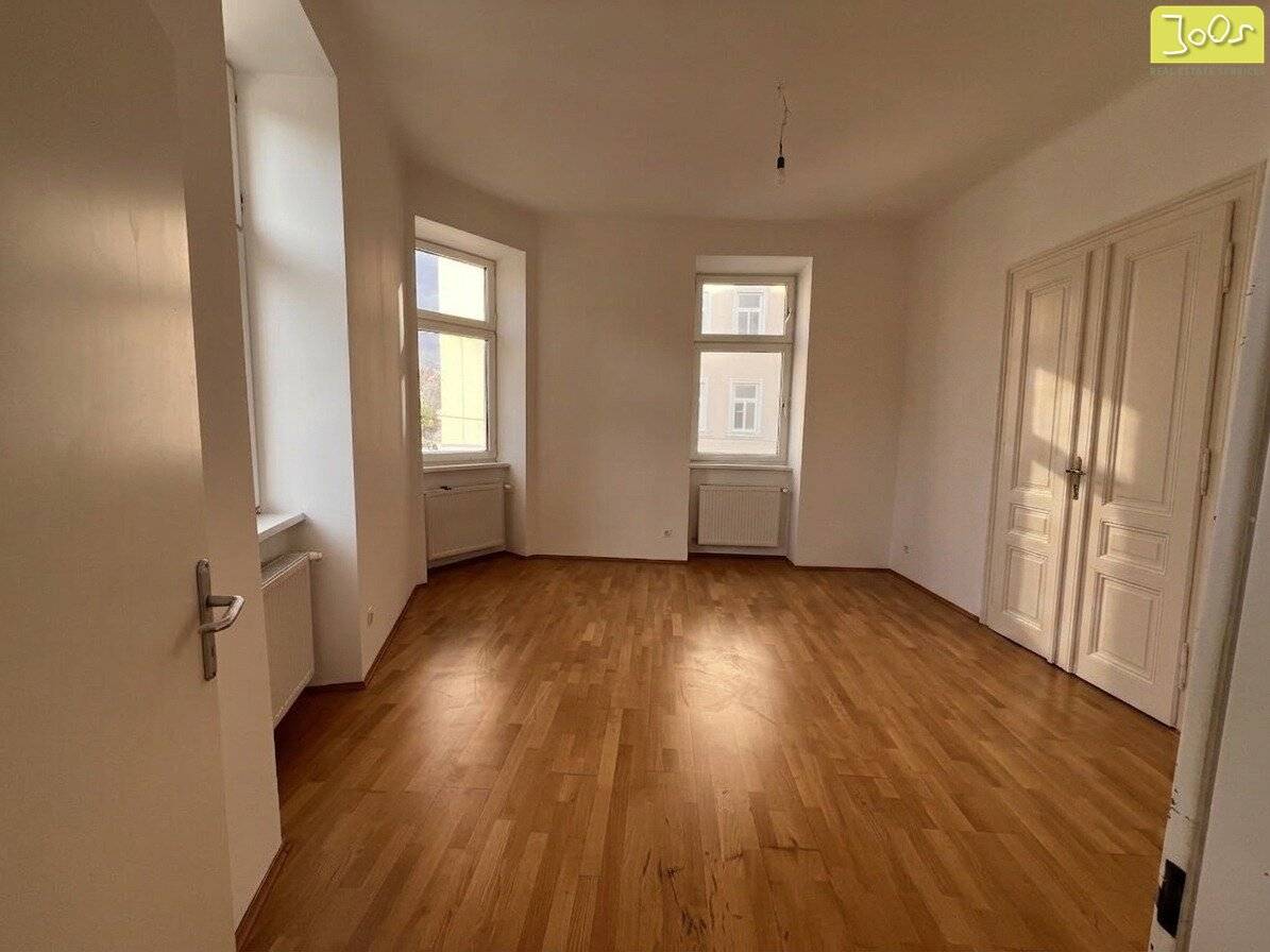 Gut angelegte 4-Zimmer Eckwohnung mit Blick auf den Matznerpark