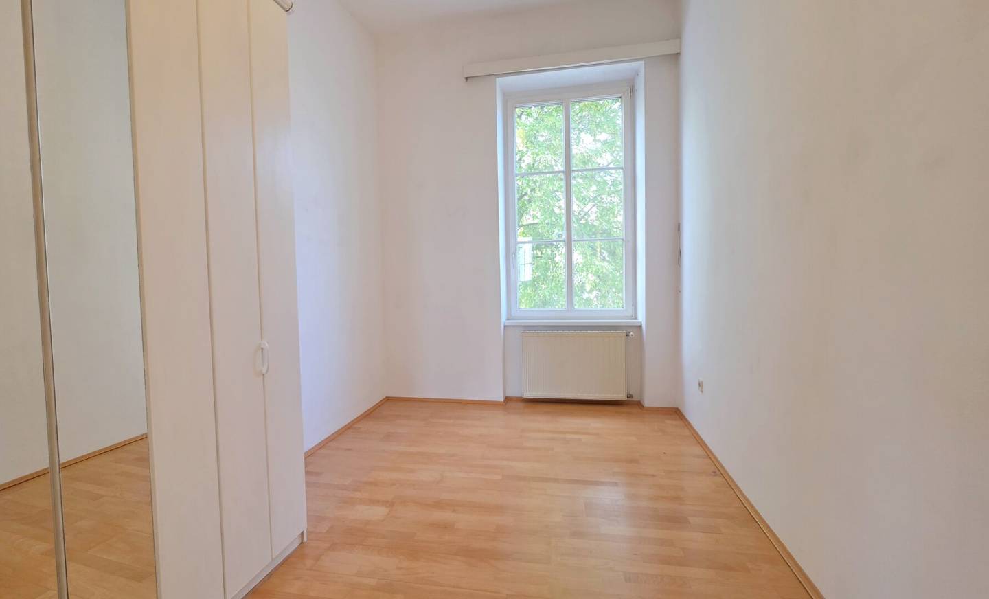 Stilvoll wohnen in Baden – charmante Eigentumswohnung im historischen Altbau