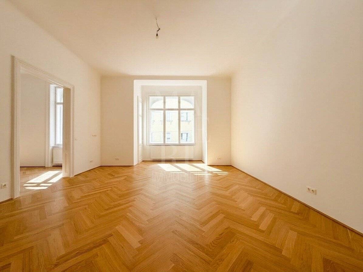 GENERALSANIERTE ALTBAUWOHNUNG IN BESTLAGE DES 4. BEZIRKS