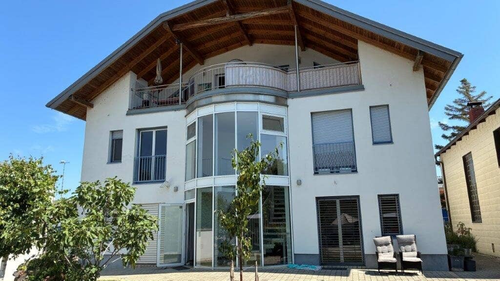 +++ EIN BESONDERES GESCHÄFTSMODELL IN WEIDEN - MODERN ART VILLA AM NEUSIEDLER SEE  – EIGENNUTZUNG & TEILVERMIETUNG - nahe dem Kultlokal „das FRITZ" +++