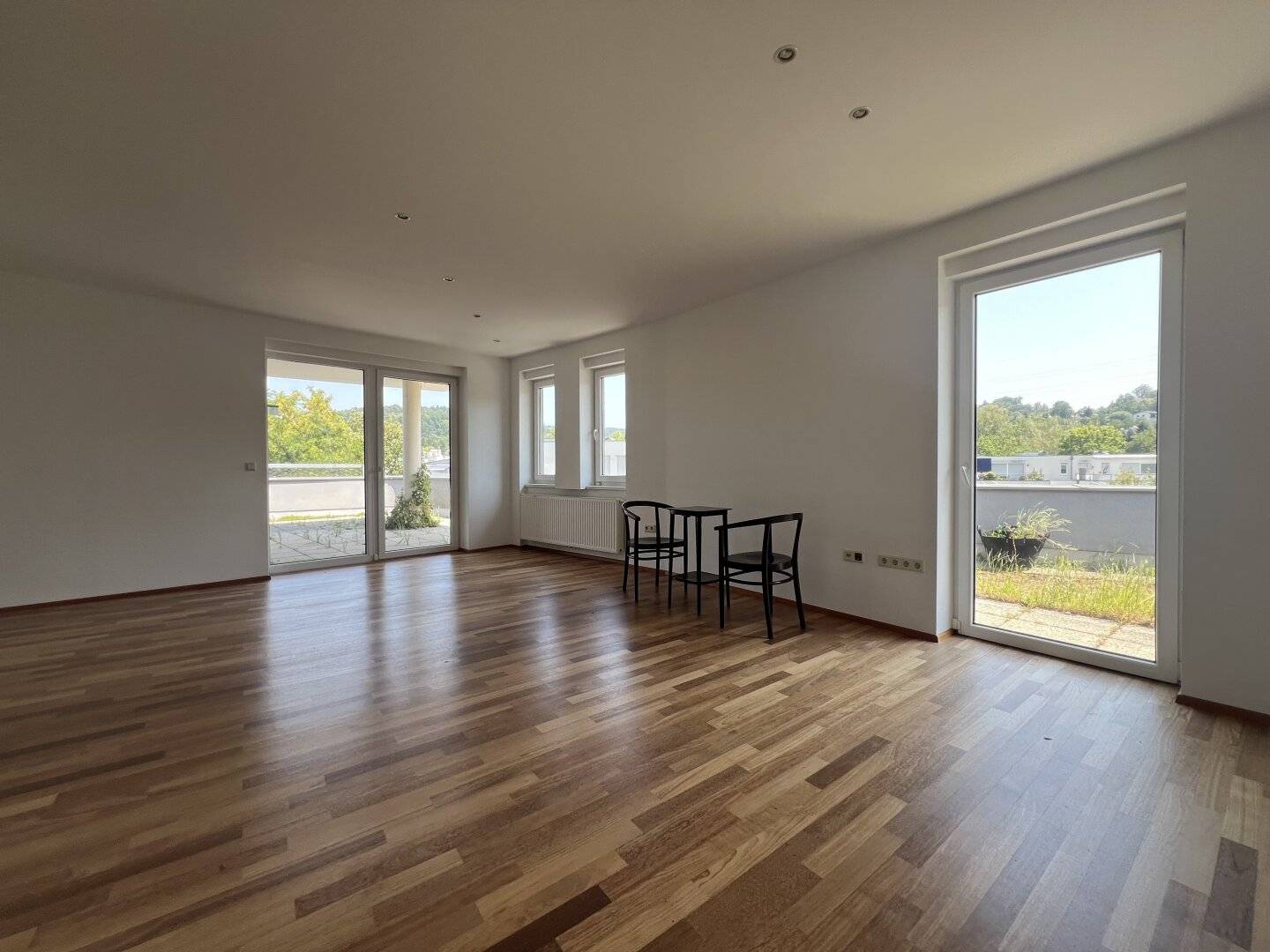 Wunderschöne 2-Zimmer-Wohnung mit rund 77,62 m² großer Dachterrasse im beliebten Bezirk Andritz mit Traumaussicht