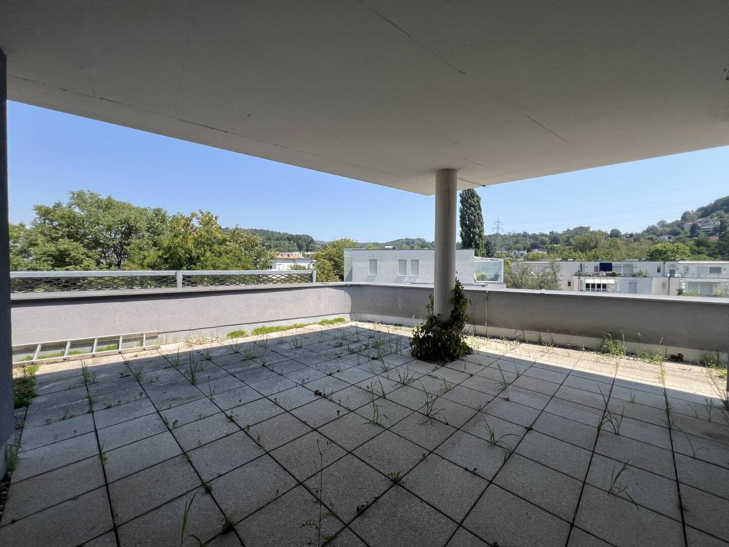 Wunderschöne 2-Zimmer-Wohnung mit rund 77,62 m² großer Dachterrasse im beliebten Bezirk Andritz mit Traumaussicht