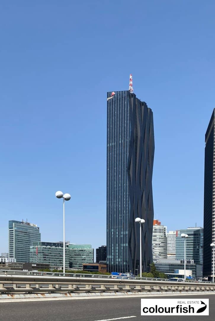 DC TOWER - TOP BÜROFLÄCHEN!