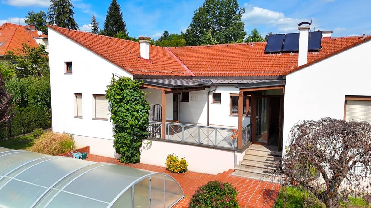 Stilvolle Villa in Graz-St. Peter – großzügiges Wohnen in Bestlage besonderem Charme!