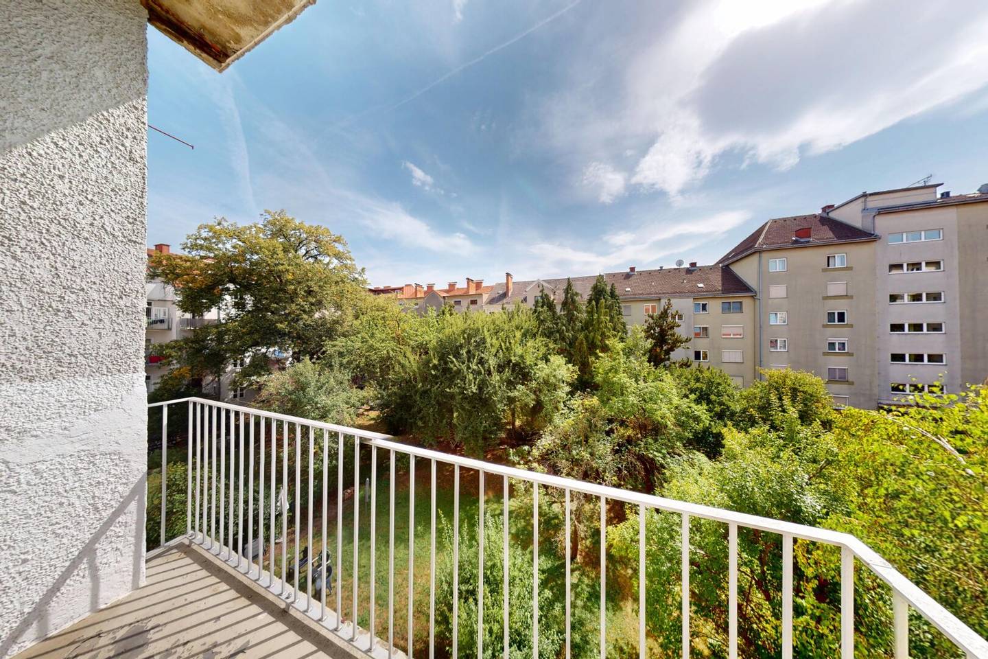 Wohngemeinschaft, Familie oder einfach mehr Platz – Balkon inklusive, Ruhe & Innenhoflage sowieso!