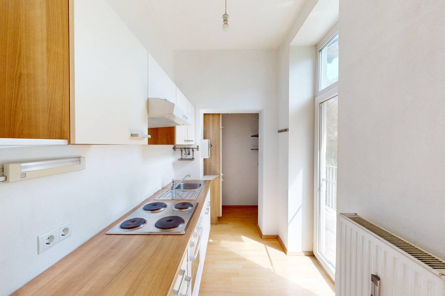 Wohngemeinschaft, Familie oder einfach mehr Platz – Balkon inklusive, Ruhe & Innenhoflage sowieso!